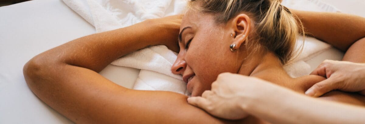 Woman relaxing on her stomach during her relaxation Massage Clayfield. Relaxation Massage. Brisbane Livewell Clinic