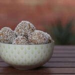Healing Recipe: Boosting Iron Intake with Chocolate Protein Balls 1 Protein dessert. Chocolate Protein Ball