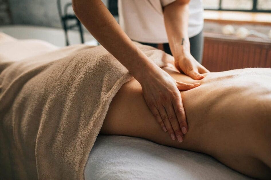 Massage Brisbane. Rattana Chaisurayakan