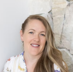 Samii Blundell - Naturopath at Brisbane Livewell Clinic (Wavell Heights)