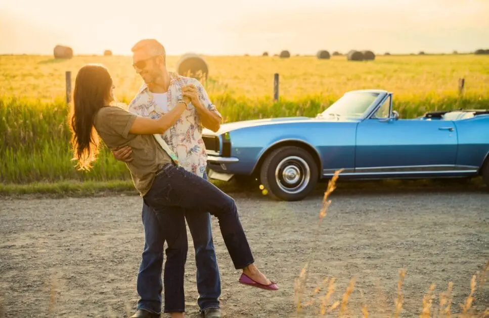 Couple dancing on a dirt road. Marriage Counselling Brisbane. Communication Tools for Couples. Brisbane Livewell Clinic