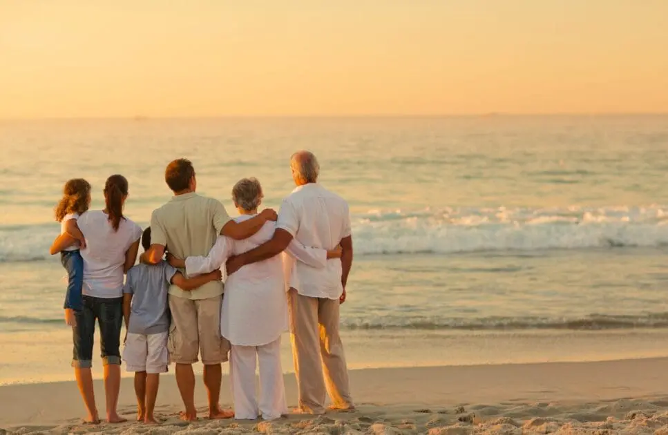 Family enjoys a sunset on the beach. Genetic Methylation Test. Family Counselling. Brisbane Livewell Clinic